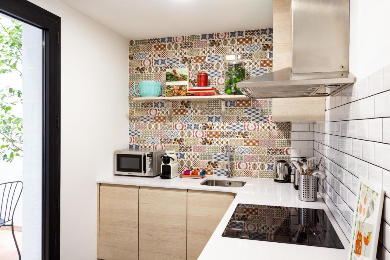 Stay U-Nique Apartments Travessera II Barcelona Eksteriør billede